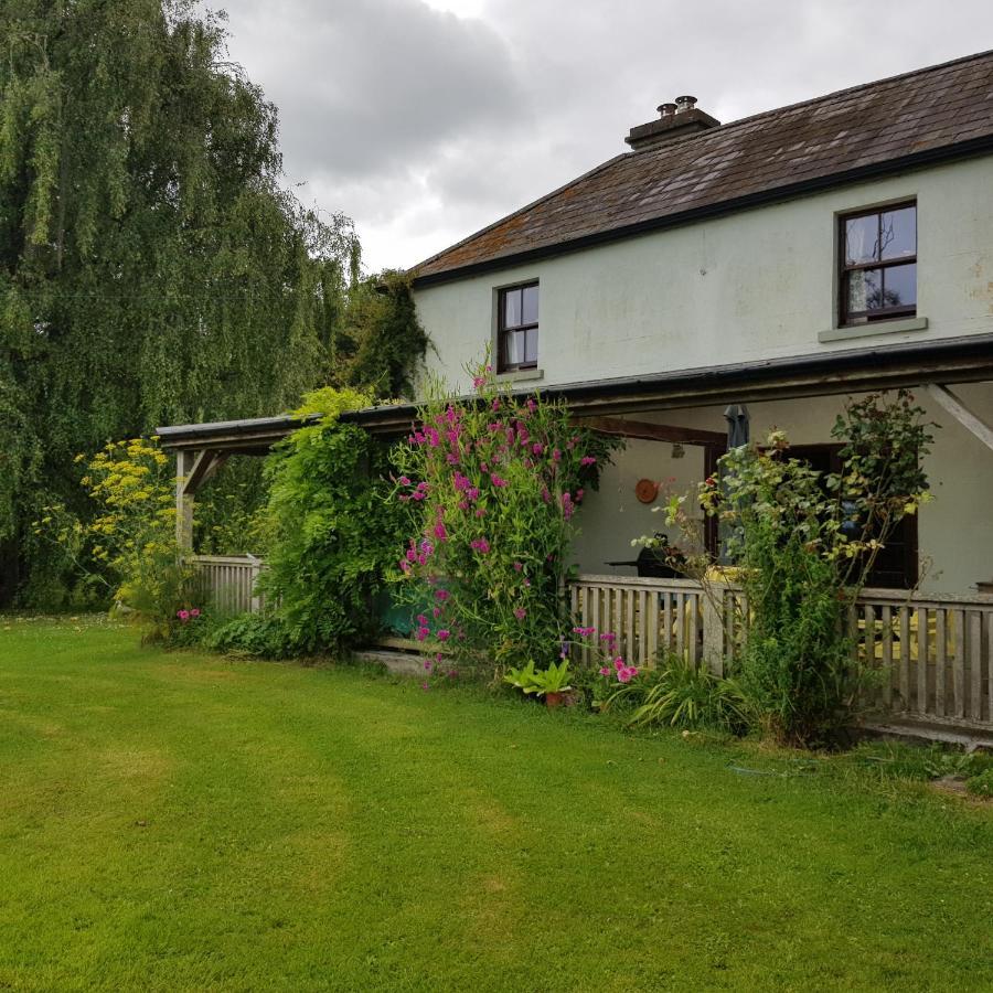 Villa Oldfarm Nenagh Exterior foto